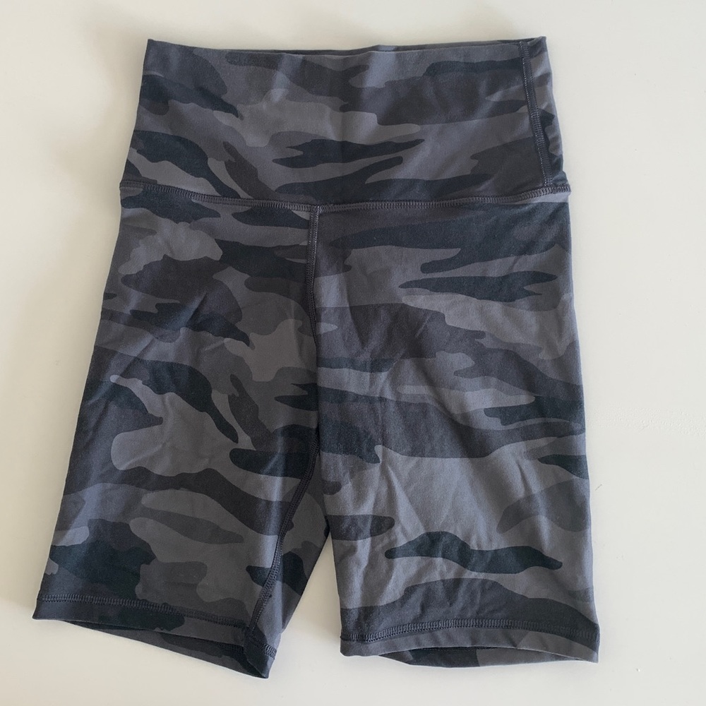 Aerie Gray Camo Bike Shorts